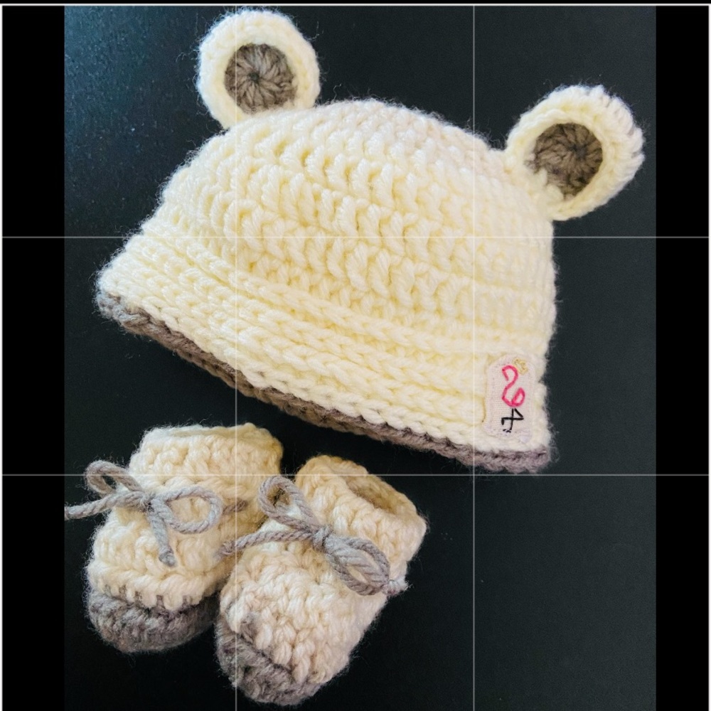 Brand New✨ New Born Crochet Set Unisex 🧶🐻
